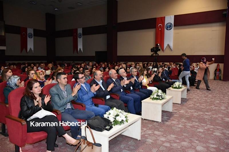 Minik Öğrencilerden Yılsonuna Özel Şenlik 8