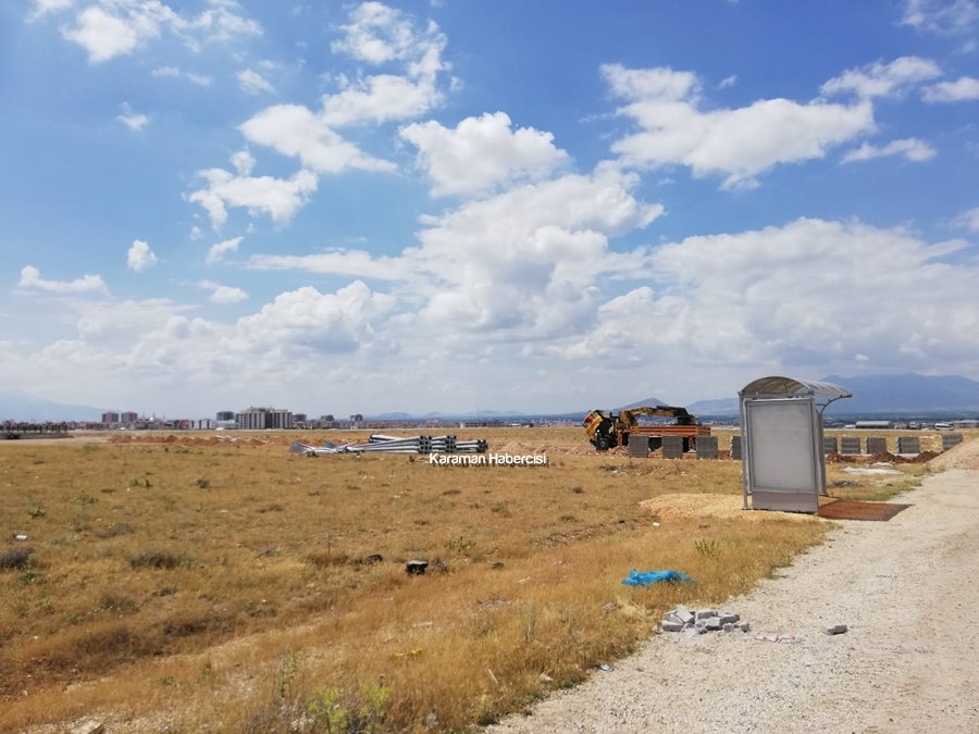 Karaman TOKİ Bölgesinde Yol ,Işıklandırma, Asfaltlama ve Toplu Taşıma Ça 15