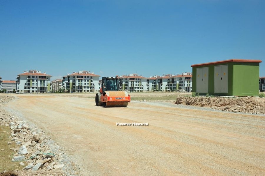 Karaman TOKİ Bölgesinde Yol ,Işıklandırma, Asfaltlama ve Toplu Taşıma Ça 19