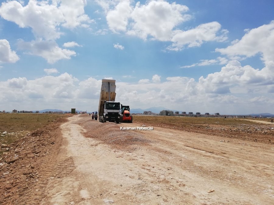 Karaman TOKİ Bölgesinde Yol ,Işıklandırma, Asfaltlama ve Toplu Taşıma Ça 26