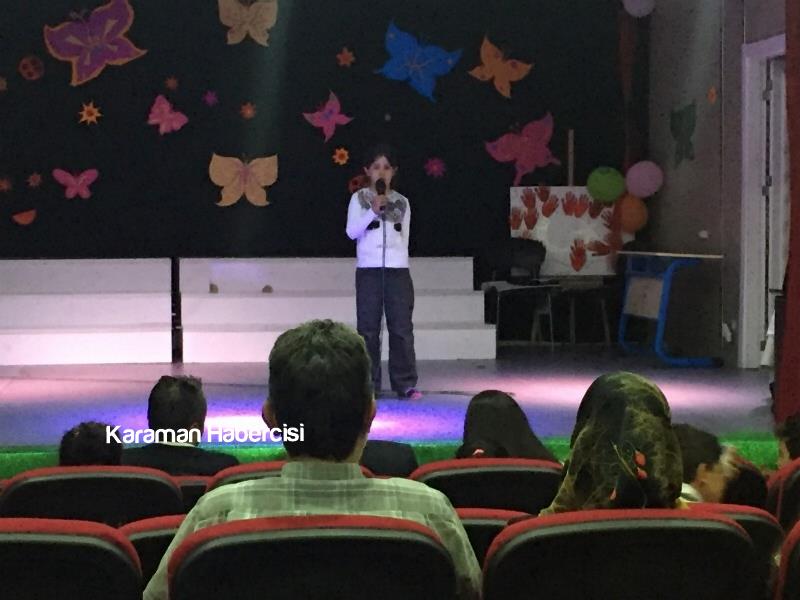 Minik Yüreklerden Şiir Dinletisi 1