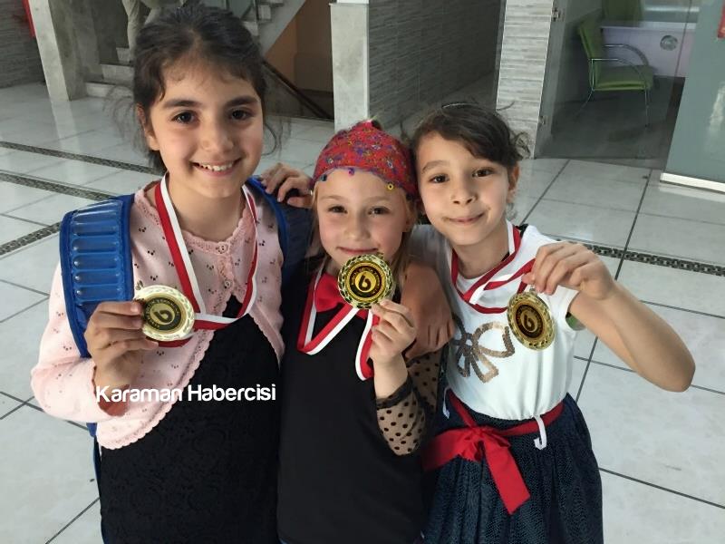 Minik Yüreklerden Şiir Dinletisi 2