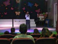 Minik Yüreklerden Şiir Dinletisi