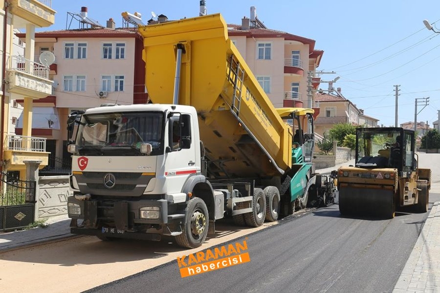 Karamanoğlu Mehmet Bey Mahallesinde Asfalt Çalışmaları 4