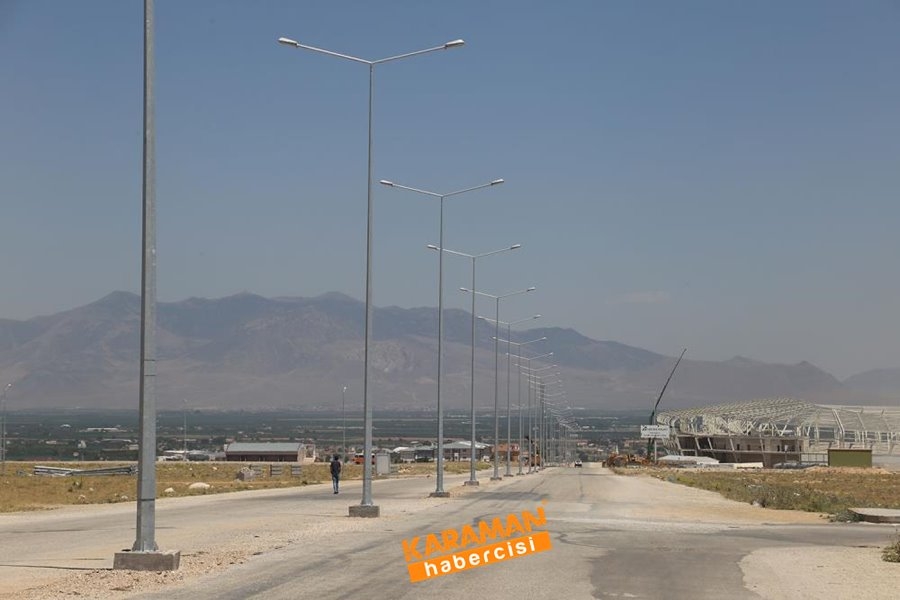 Şehit Muhammed Yalçın Caddesi Ve Kızılay Caddesi Aydınlatılıyor 3