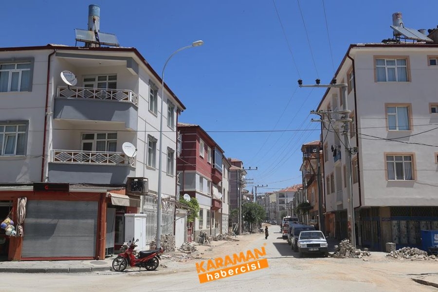 Şehit Muhammed Yalçın Caddesi Ve Kızılay Caddesi Aydınlatılıyor 7