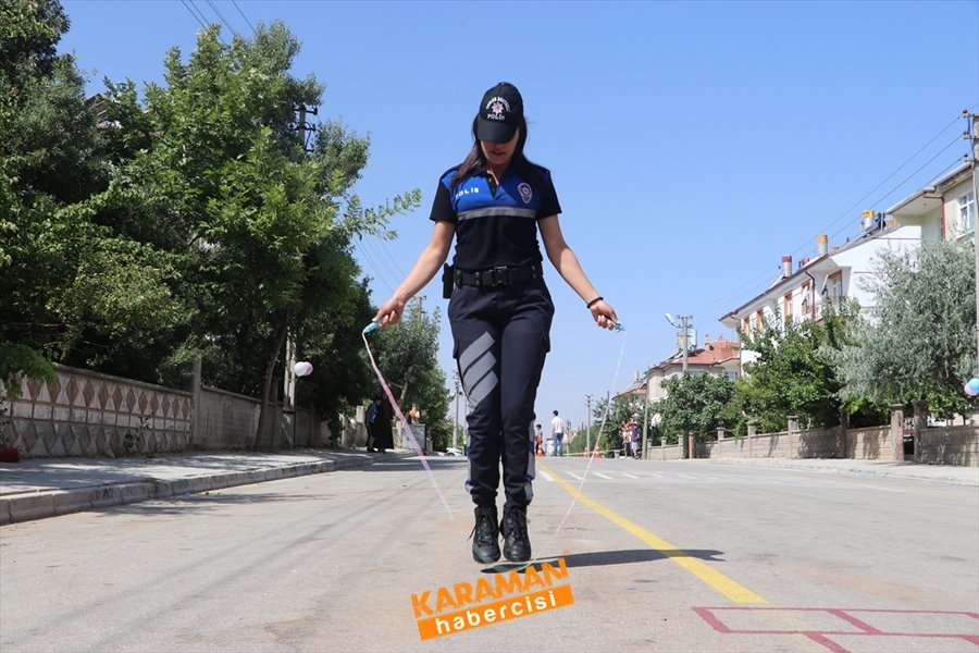 Karaman Emniyeti Çocuklar İçin Sokaklarda 10