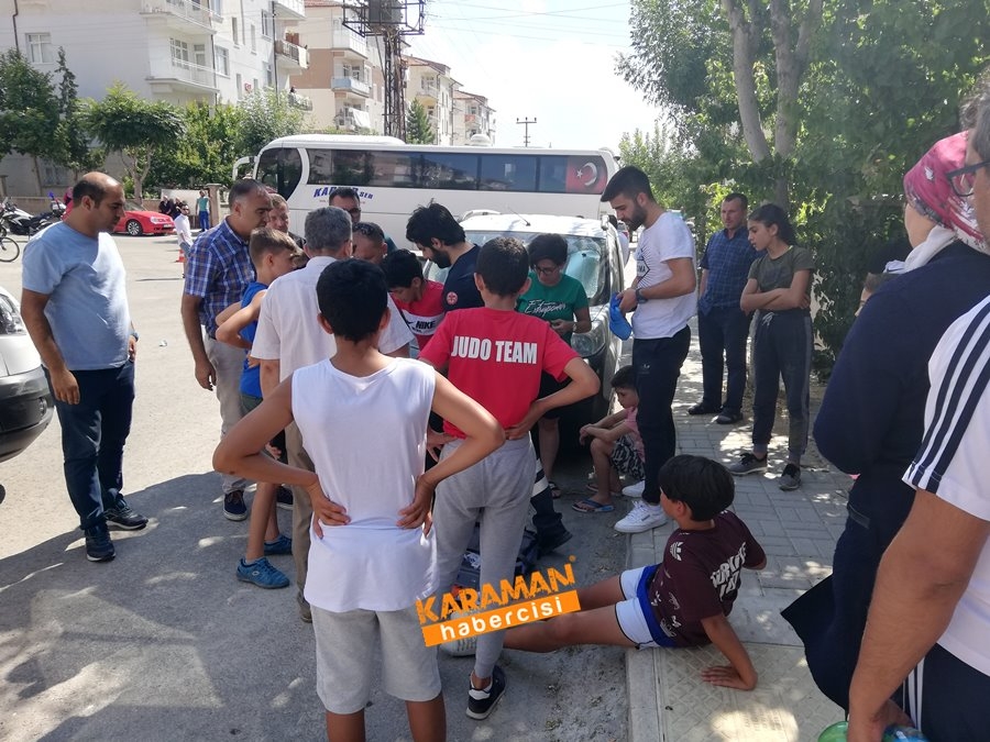 Karaman'da Judocu Çocuklar Kazada Hafif Şekilde Yaralandı 3