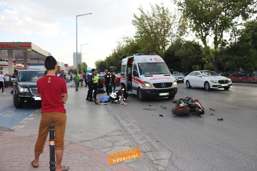 Konya'da Motosiklet İle Otomobil Çarpıştı 1 Ölü 10