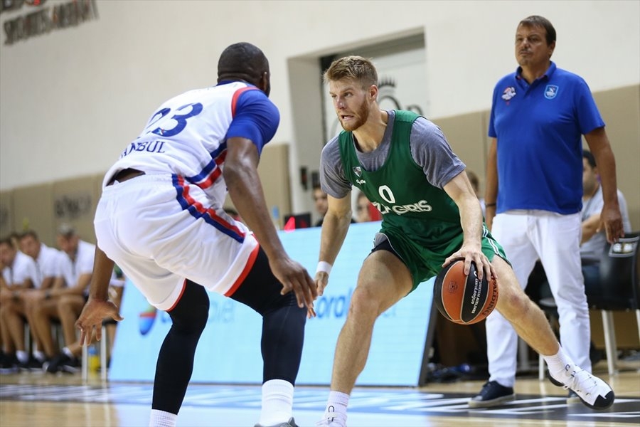 Basketbol: Gloria Kupası 16