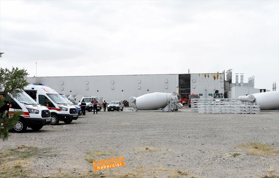 Aksaray'da Fabrika Yangını 10