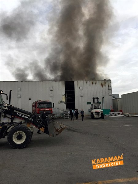 Aksaray'da Fabrika Yangını 14