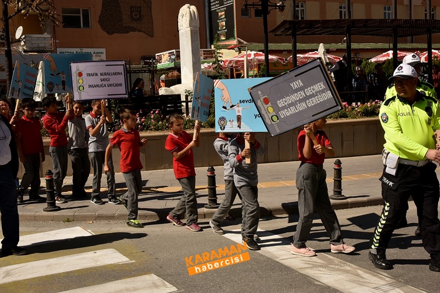 Yaya Güvenliğinin Nöbetçisiyiz Uygulamasında Karaman'da Renkli Görüntüle 11