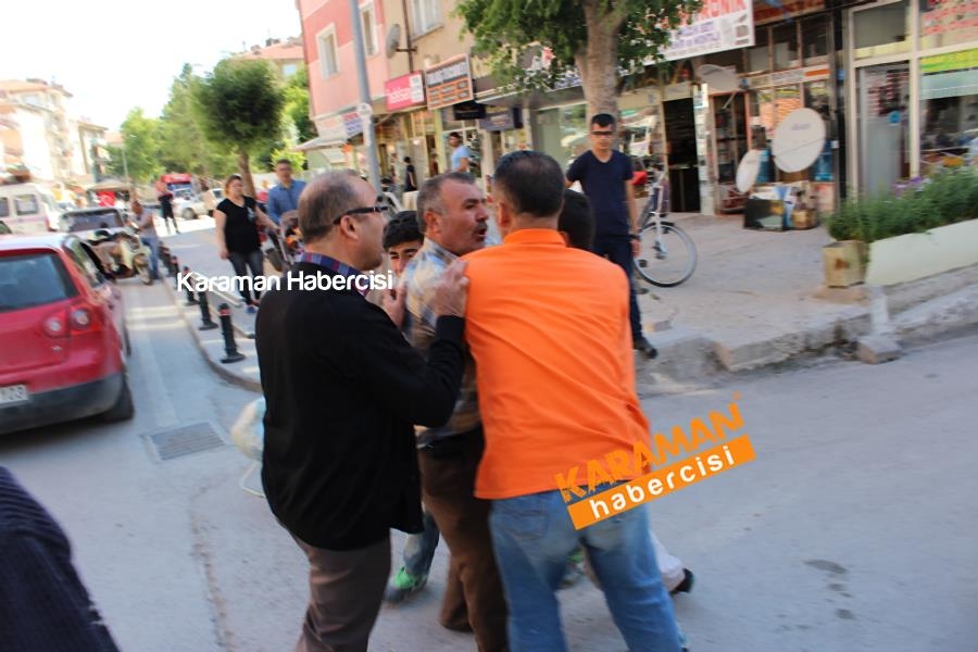 Kaza Yapan Çocuğa Meydan Dayağı 4