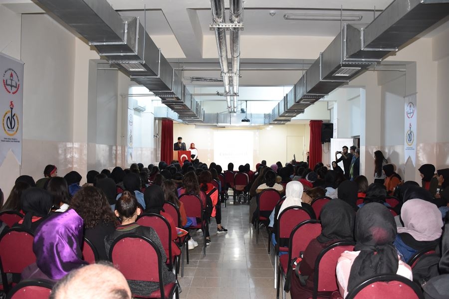 Kurtuluş Mücadelesinin Kadın Kahramanlarını Unutmadılar 3