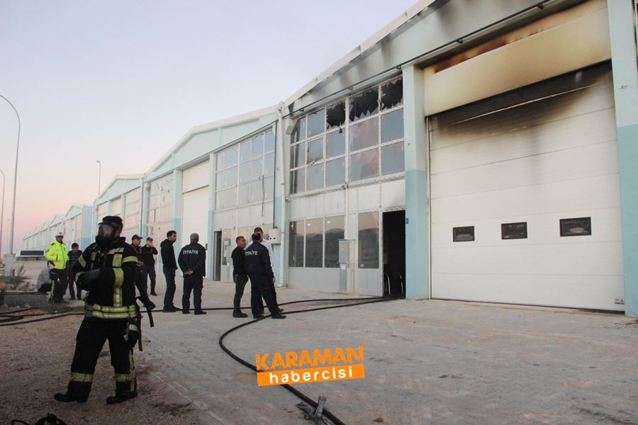 Karaman'da Depo Yangını 6