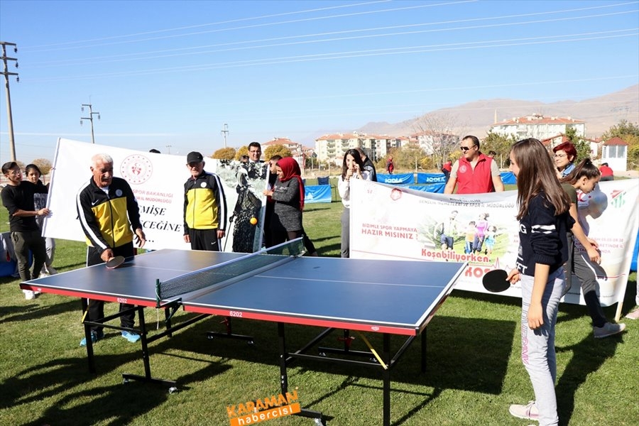 Huzurevi sakinleri geleneksel oyunlarla eğlendi 1