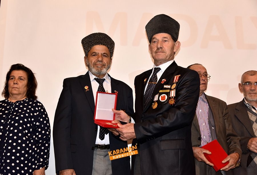 Kıbrıs Barış Harekâtına Katılan Gazilerimize Milli Mücadele Madalya Ve B 6
