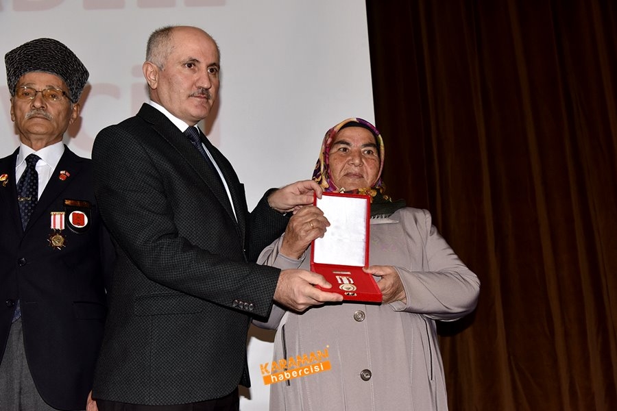 Kıbrıs Barış Harekâtına Katılan Gazilerimize Milli Mücadele Madalya Ve B 7