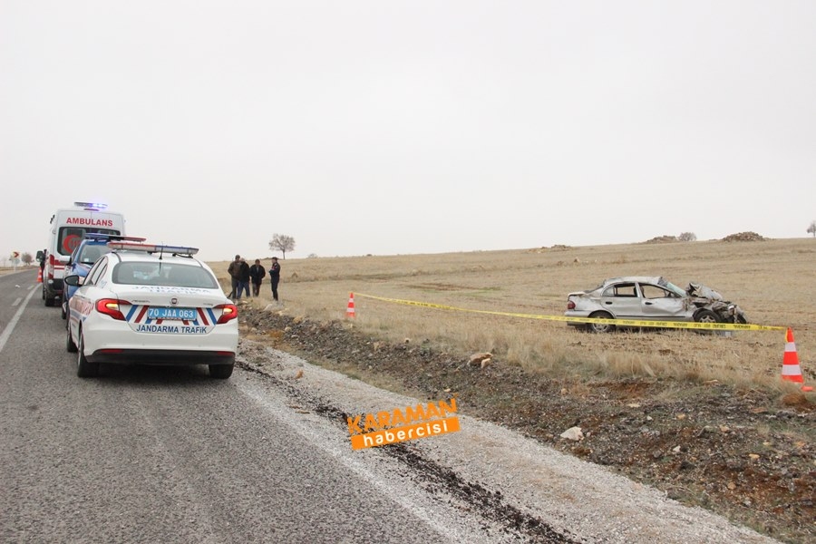 Karaman'da Trafik Kazası : 1 Ölü 1 Yaralı 8