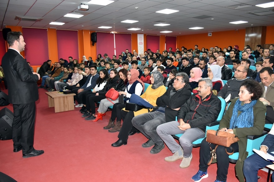 TÜBİTAK Araştırma Projeleri Yarışması" Bilgilendirme Toplantısı Yapıldı 9