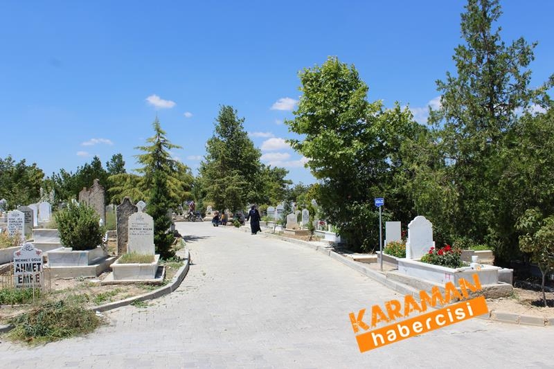 Karaman'da,Bayram Öncesi Mezarlık Ziyareti 22