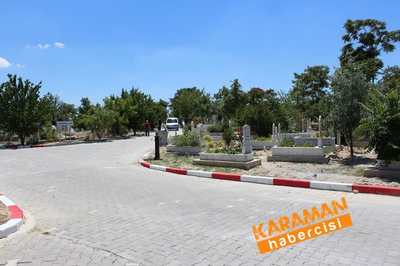 Karaman'da,Bayram Öncesi Mezarlık Ziyareti 26