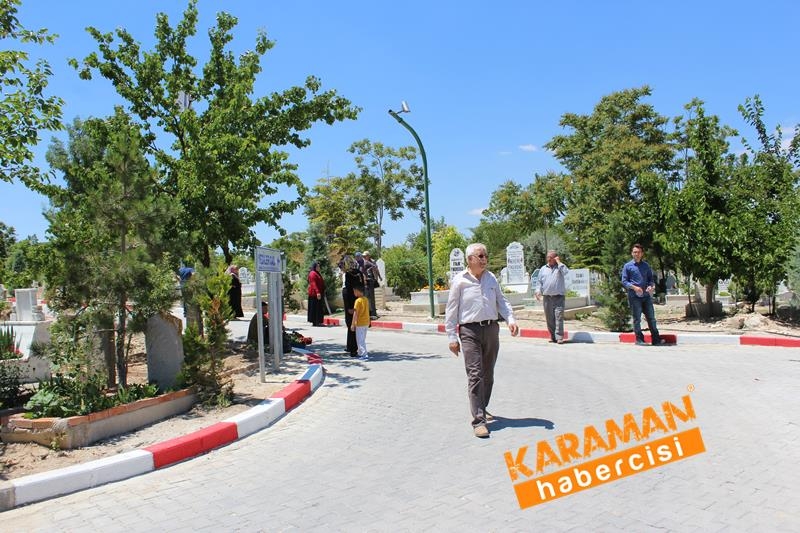 Karaman'da,Bayram Öncesi Mezarlık Ziyareti 29