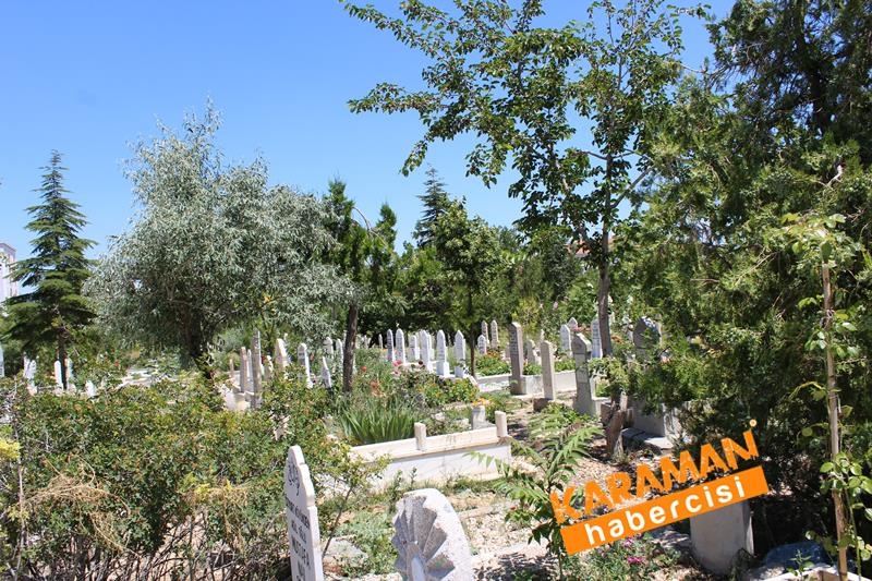 Karaman'da,Bayram Öncesi Mezarlık Ziyareti 30