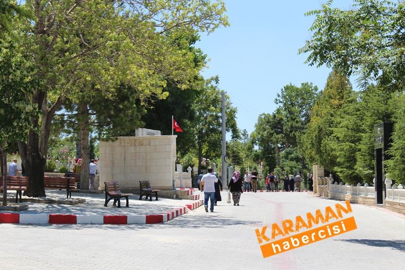 Karaman'da,Bayram Öncesi Mezarlık Ziyareti 37