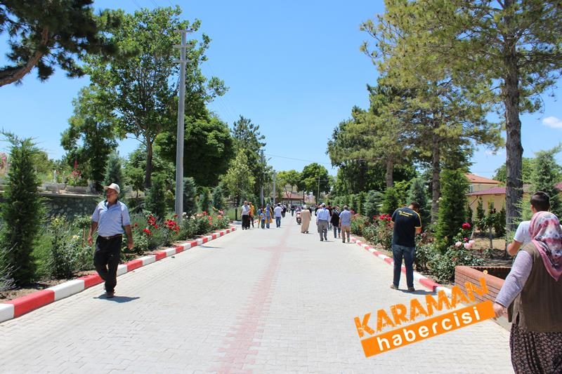 Karaman'da,Bayram Öncesi Mezarlık Ziyareti 45