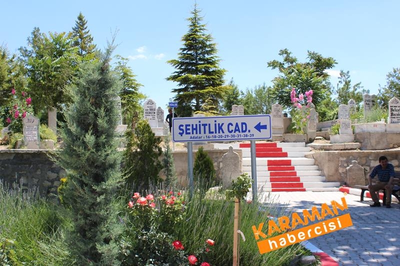 Karaman'da,Bayram Öncesi Mezarlık Ziyareti 56