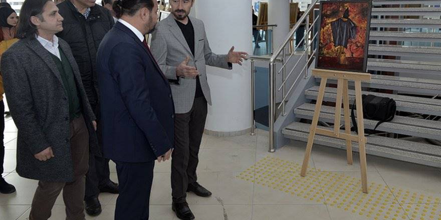 KMÜ'de Sergi İle Hak İhlallerine Dikkat Çekildi