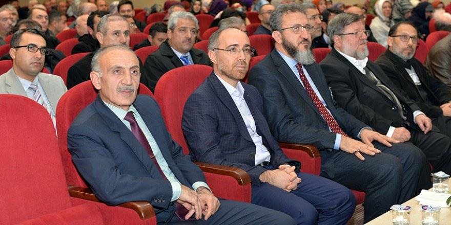 KMü'de Hadis Karşıtlığının Arka Planı Tartışıldı