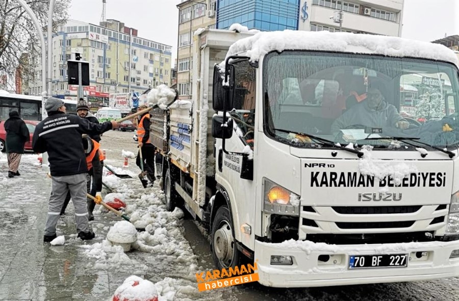 Karaman'da Belediye Ekiplerinin Yoğun Mesaisi 9