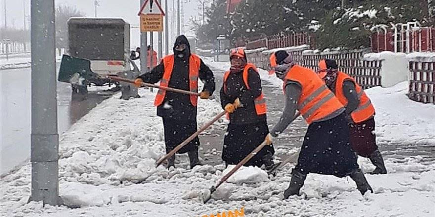 Karaman'da Belediye Ekiplerinin Yoğun Mesaisi
