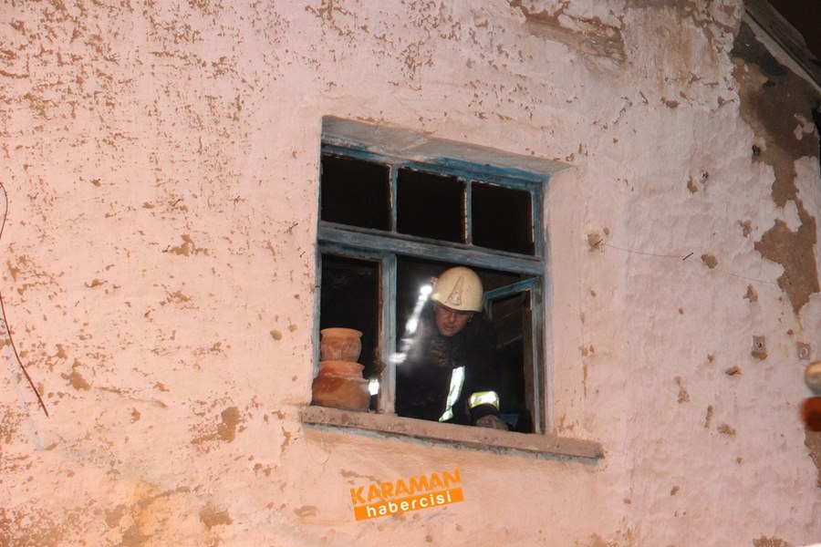 Karaman'da Ev Yangını 10