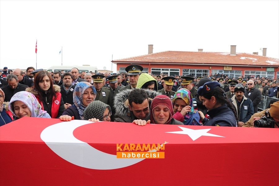 İdlib Şehidi Uzman Onbaşı Enes Alper Son Yolculuğuna Uğurlandı 6