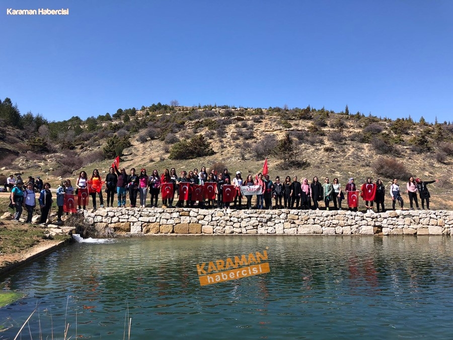 Kardof Kadınlar Gününü de Şehitlerimizi de Unutmadı 13