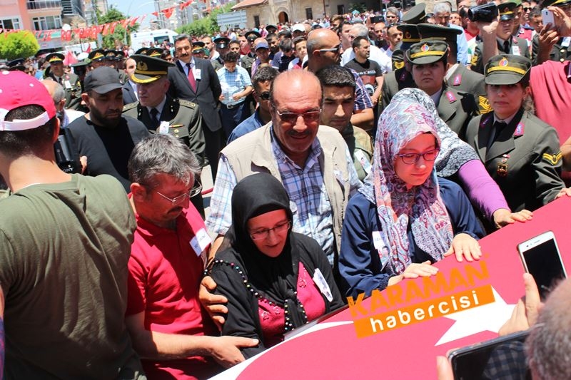 Karamanlı Şehidi Binlerce Kişi Uğurladı 107