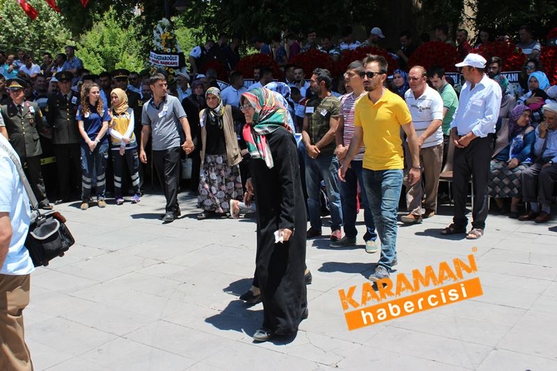 Karamanlı Şehidi Binlerce Kişi Uğurladı 109