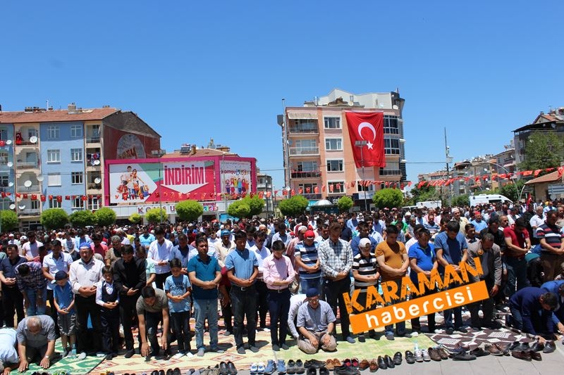 Karamanlı Şehidi Binlerce Kişi Uğurladı 114