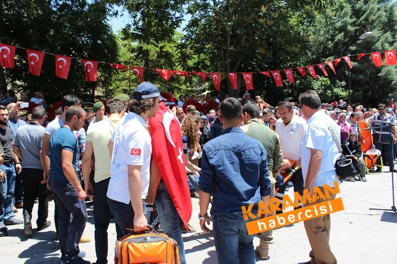 Karamanlı Şehidi Binlerce Kişi Uğurladı 117