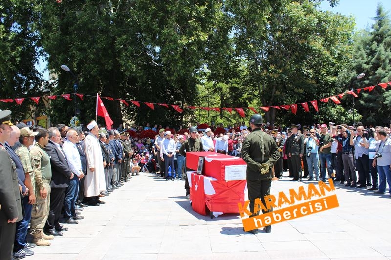 Karamanlı Şehidi Binlerce Kişi Uğurladı 125