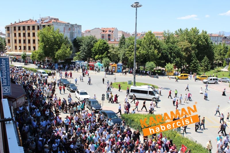Karamanlı Şehidi Binlerce Kişi Uğurladı 188