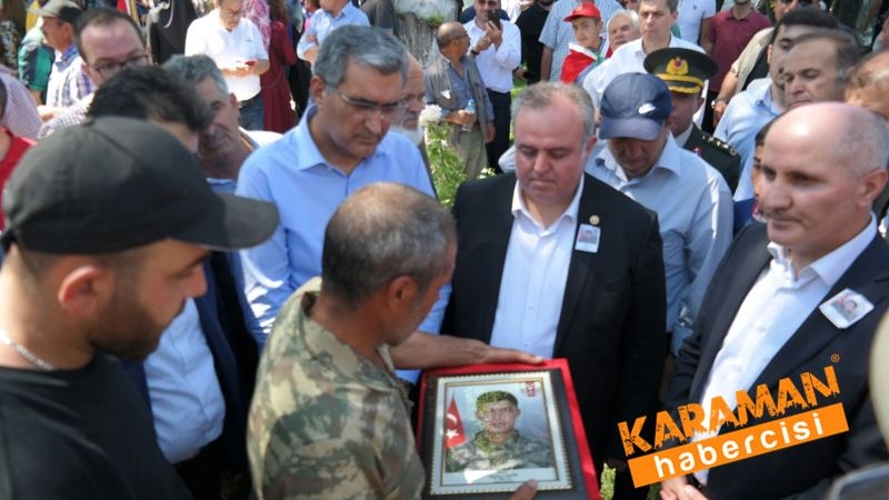 Karamanlı Şehidi Binlerce Kişi Uğurladı 201