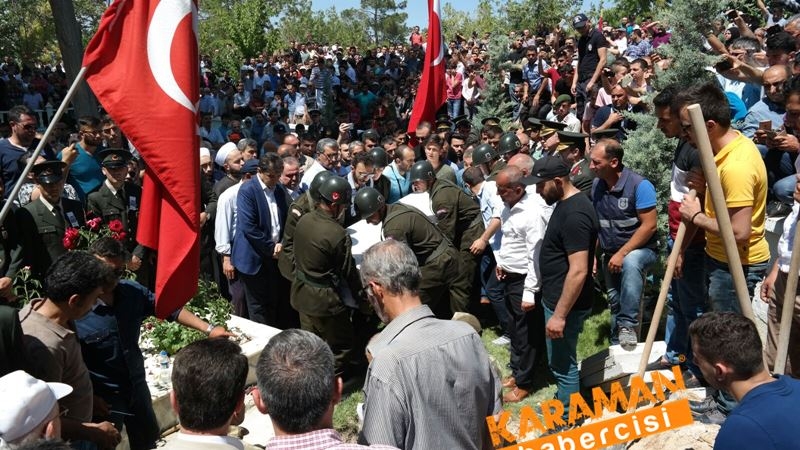 Karamanlı Şehidi Binlerce Kişi Uğurladı 204