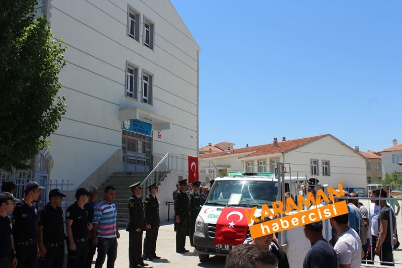 Karamanlı Şehidi Binlerce Kişi Uğurladı 24