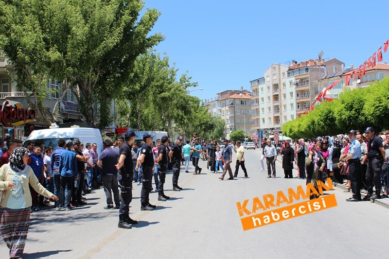 Karamanlı Şehidi Binlerce Kişi Uğurladı 49