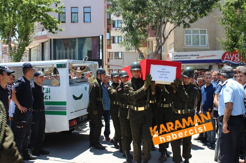 Karamanlı Şehidi Binlerce Kişi Uğurladı 56